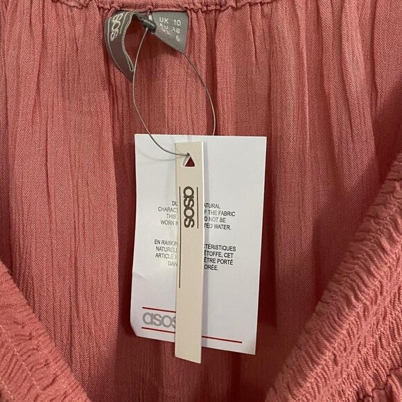 ASOS NWT Pink Off Shoulder Flutter Perforated Sleeve Smocked Crop Top Shirt Sz 6 - Picture 3 of 10